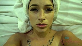 Amateur escort & new client become very naughty in Las Vegas