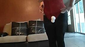 The manipulative strip tease Christmas special with a big booty babe