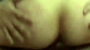 Big ass wife rubs oil on her big booty for some real amateur sex with Mora