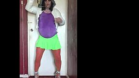 Bi-curious cross-dresser, Mark loves self-impregnation and needs male input