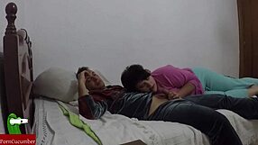 Sexual mature woman with beautiful butt performs the deed on the bed
