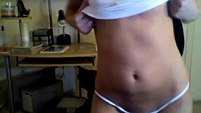 Kylie’s tempting yet playful webcam striptease