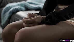 Adria Rae's sensual evening with a vocal client: From masturbation to crazy fucking