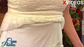 Special Christmas dinner turns into a kinky affair with a creampie surprise
