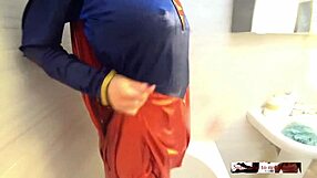 Amateur wet handjob with a superhero cosplay theme