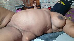 Make love to me and stretch my vagina