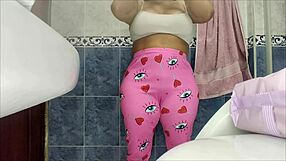 Mommy's bathroom, a secret place for my stepmother's needs