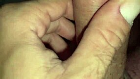 Namoradinha and Putinha's sucking scenes with a teen