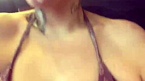Sweaty and wet gym session in Copacabana's public gym