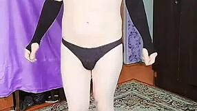Big ass shemale loves to ride and be dominated
